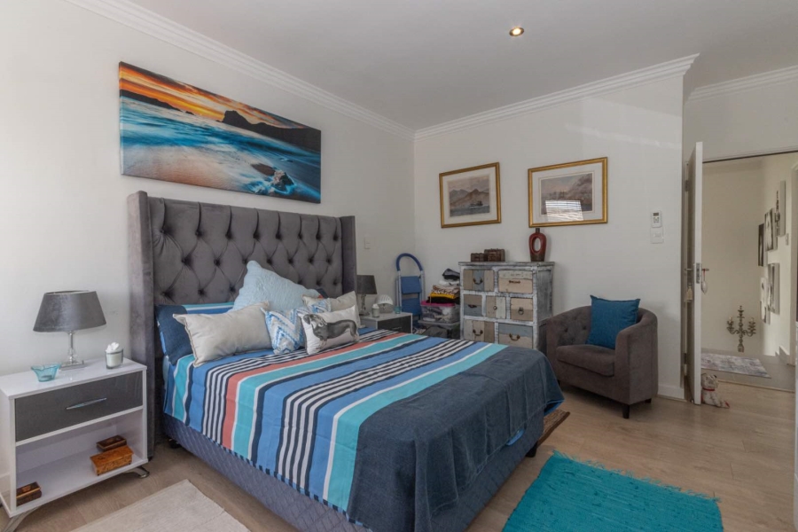 3 Bedroom Property for Sale in Sunset Beach Western Cape